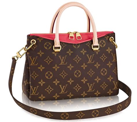 lv pallas bag|Meer.